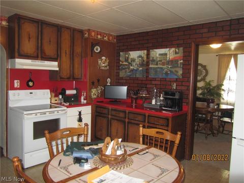 462 Sharp St, Salem, OH 44460 photo 5
