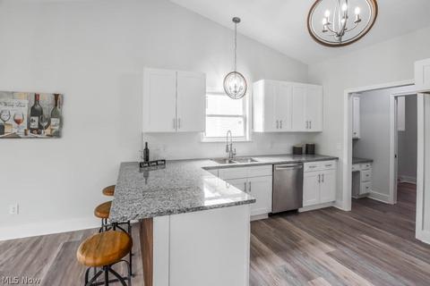 208 Patrick John Dr, Wadsworth, OH 44281 photo 9