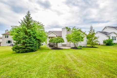 208 Patrick John Dr, Wadsworth, OH 44281 photo 30