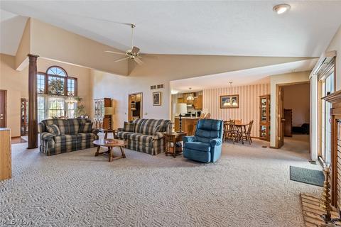7009 Buckhorn Dr NW, Canton, OH 44708 photo 9