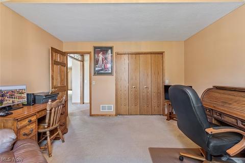 7009 Buckhorn Dr NW, Canton, OH 44708 photo 25