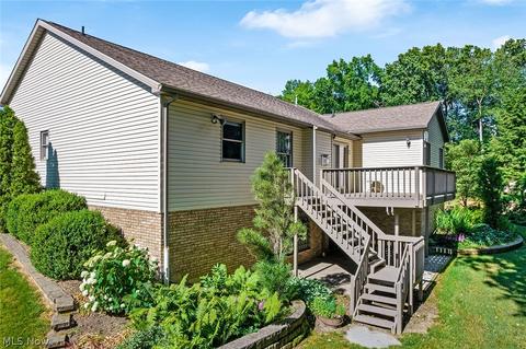 7009 Buckhorn Dr NW, Canton, OH 44708 photo 30