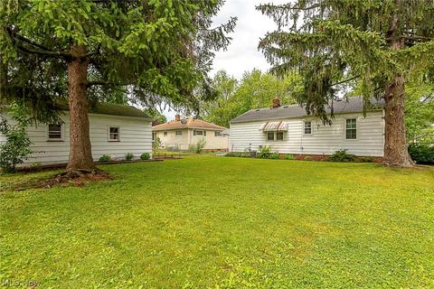 327 Beebe Ave, Elyria, OH 44035 photo 30