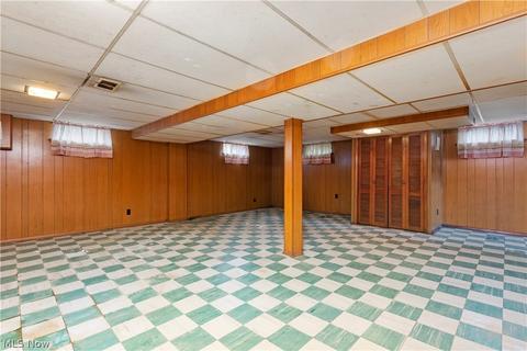327 Beebe Ave, Elyria, OH 44035 photo 26