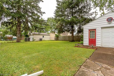 327 Beebe Ave, Elyria, OH 44035 photo 28
