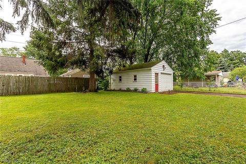 327 Beebe Ave, Elyria, OH 44035 photo 29