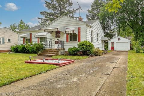 327 Beebe Ave, Elyria, OH 44035 photo 1