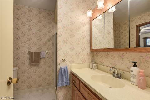135 Panorama Dr, Seven Hills, OH 44131 photo 24