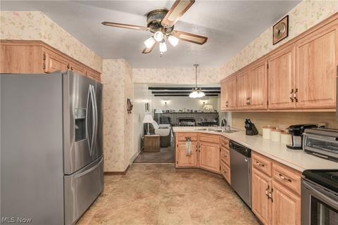 135 Panorama Dr, Seven Hills, OH 44131 photo 11
