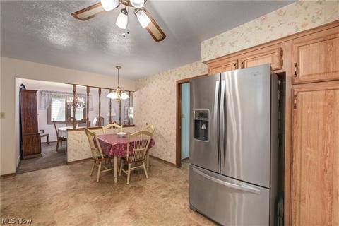 135 Panorama Dr, Seven Hills, OH 44131 photo 15