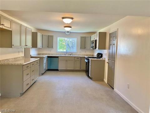 5708 N Ridge Rd E, Ashtabula, OH 44004 photo 17
