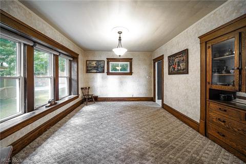 66 Eber Ave, Akron, OH 44305 photo 8