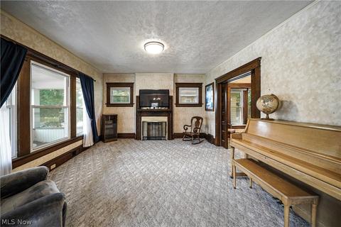 66 Eber Ave, Akron, OH 44305 photo 7
