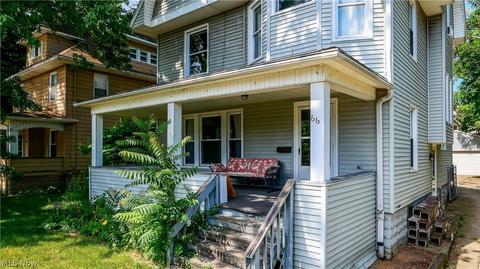 66 Eber Ave, Akron, OH 44305 photo 4