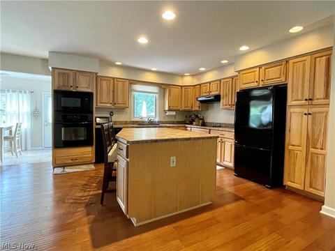 8448 Crystal Dr, Boardman, OH 44512 photo 7
