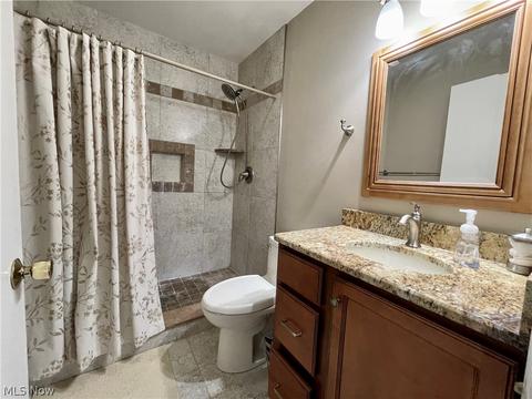 8448 Crystal Dr, Boardman, OH 44512 photo 16