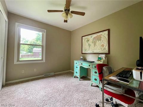8448 Crystal Dr, Boardman, OH 44512 photo 18