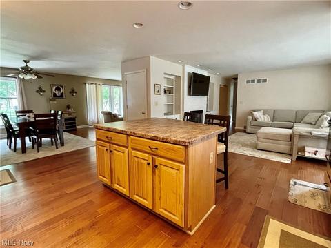 8448 Crystal Dr, Boardman, OH 44512 photo 10