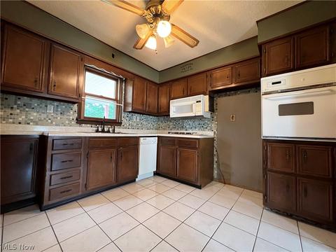 83 E Cove Rd, Wheeling, WV 26003 photo 14