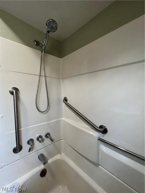 83 E Cove Rd, Wheeling, WV 26003 photo 8