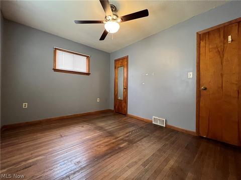 83 E Cove Rd, Wheeling, WV 26003 photo 5