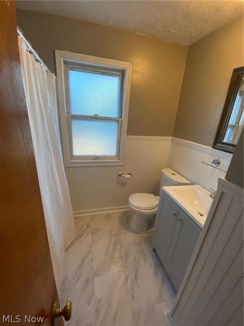 804 E 249th St, Euclid, OH 44123 photo 8