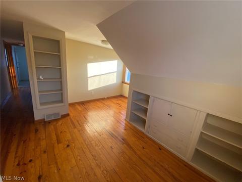 804 E 249th St, Euclid, OH 44123 photo 10