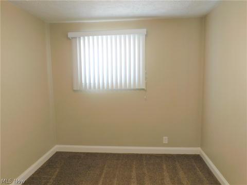 2042 E 45th St, Ashtabula, OH 44004 photo 21