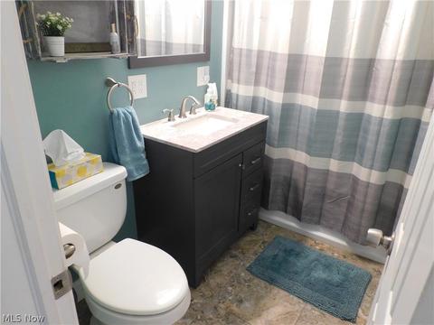 2042 E 45th St, Ashtabula, OH 44004 photo 18