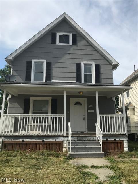 315 15th St, Elyria, OH 44035 photo 2