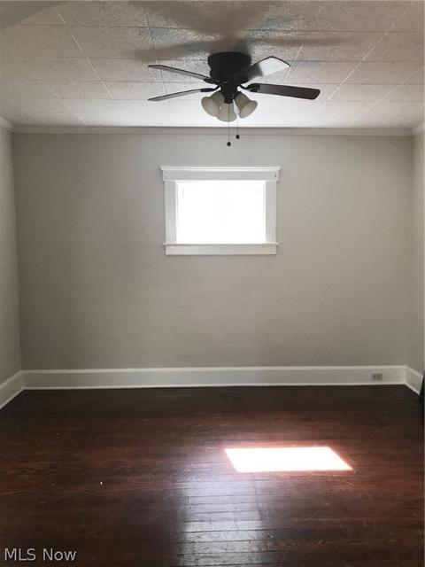 315 15th St, Elyria, OH 44035 photo 6