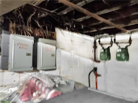 220 Ralph Ct NW, Canton, OH 44708 photo 10