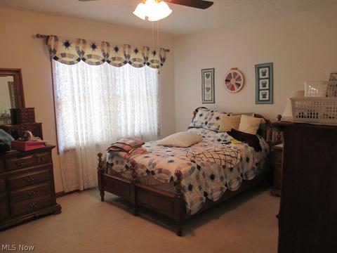 114 Windgate Dr, Elyria, OH 44035 photo 6