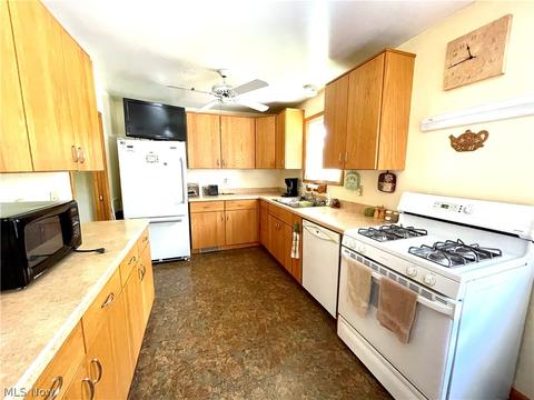 6912 Streeter Rd, Windham, OH 44288 photo 11
