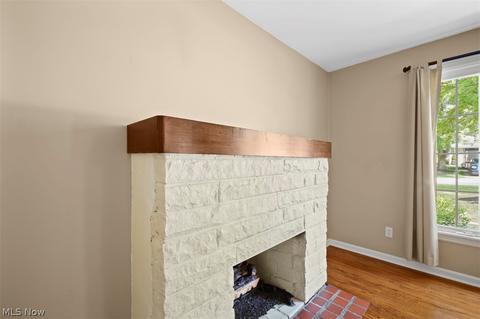 34130 Maple Dr, Solon, OH 44139 photo 6