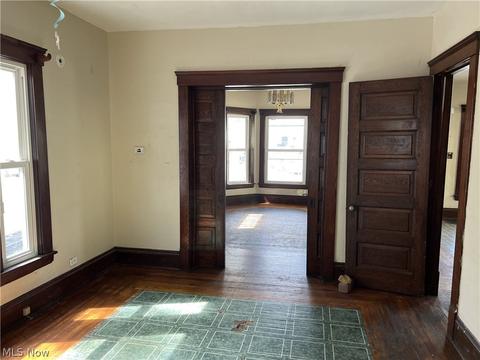 822 Broad St, Elyria, OH 44035 photo 7