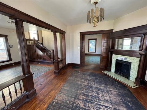 822 Broad St, Elyria, OH 44035 photo 9