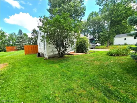 1815 Ronald Rd, Akron, OH 44312 photo 4