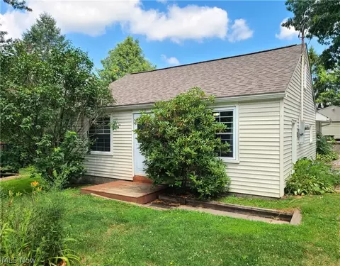 1815 Ronald Rd, Akron, OH 44312 photo 1