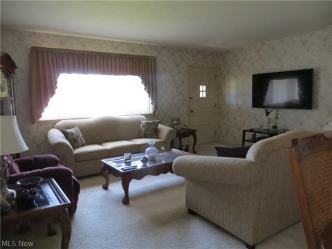 6650 State Rd, Parma, OH 44134 photo 11