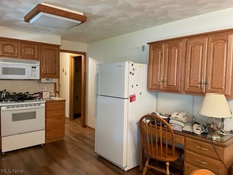 200 E 27th St, Dover, OH 44622 photo 9