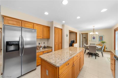 34450 Ada Dr, Solon, OH 44139 photo 11