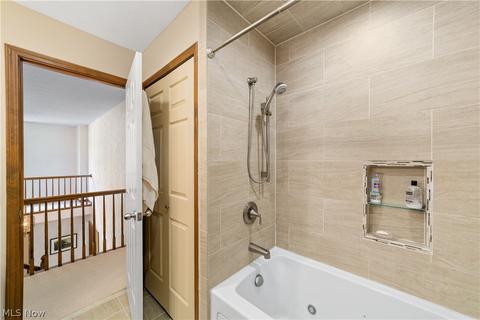 34450 Ada Dr, Solon, OH 44139 photo 25