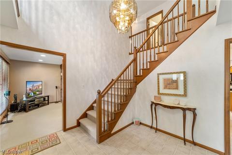 34450 Ada Dr, Solon, OH 44139 photo 5