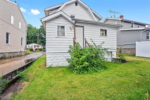 1104 Dayton St, Akron, OH 44310 photo 5