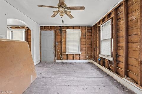 1104 Dayton St, Akron, OH 44310 photo 7