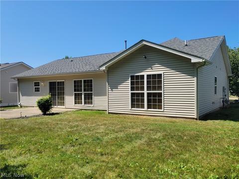 2261 Stonepath St, Lorain, OH 44052 photo 23