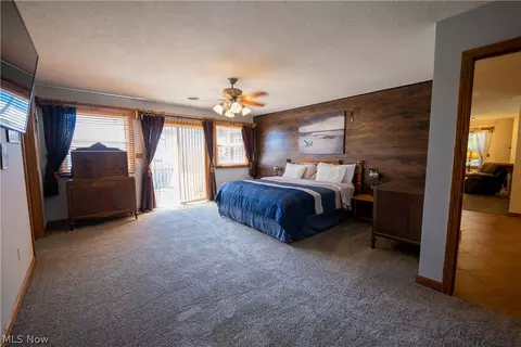 402 W Main St, Lagrange, OH 44050 photo 11