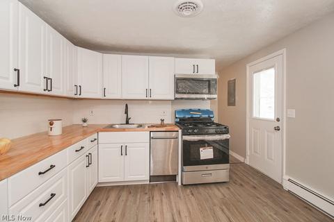 717 Delaware Ave, Elyria, OH 44035 photo 3