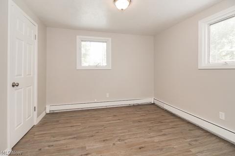 717 Delaware Ave, Elyria, OH 44035 photo 14